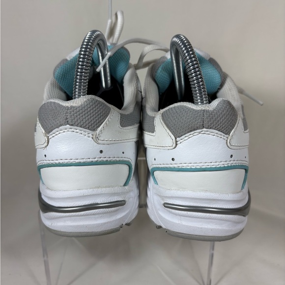 Vionic Women's Classic White Leather Walker Sneaker Size 6.5 - Picture 8 of 12